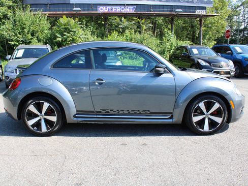 Used 2012 Volkswagen Beetle 2.0T image 6