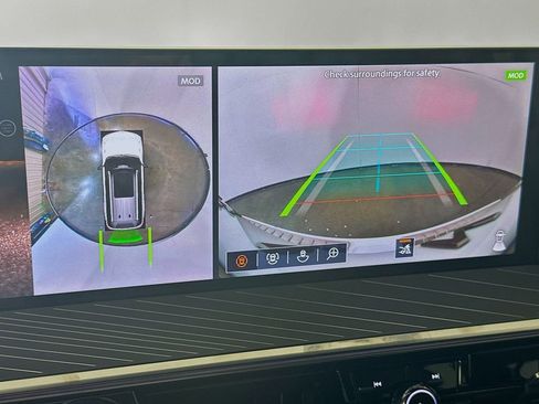 New 2026 INFINITI QX80 Autograph w/ Premium Cargo Package image 16