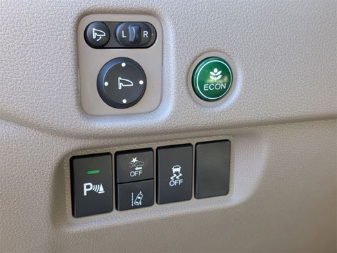 Used 2020 Honda Pilot Elite image 17