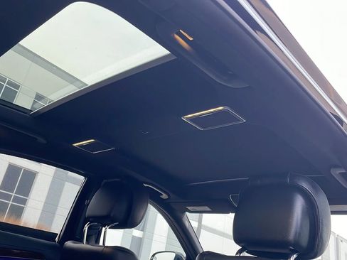 Used 2015 Mercedes-Benz S 550 4MATIC Sedan image 31