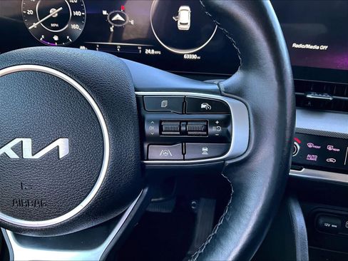 Used 2023 Kia Sportage SX image 24