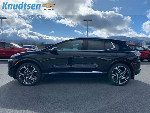 New 2026 Chevrolet Equinox EV LT w/ Convenience Package II AWD/4WD image 4