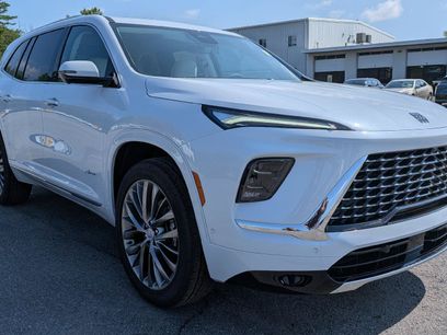 New 2026 Buick Enclave Avenir w/ Super Cruise Package