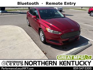 Used 2013 Ford Fusion SE FWD video 1