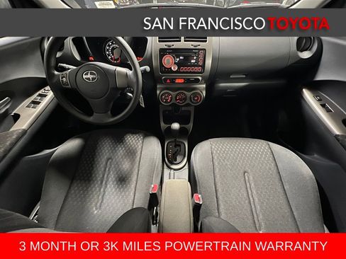 Used 2011 Scion xD image 20