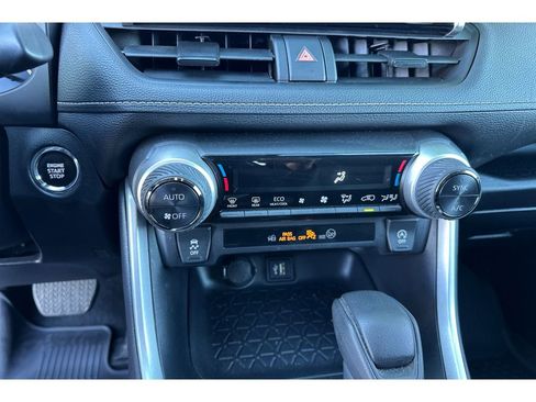 Certified 2024 Toyota RAV4 XLE image 24