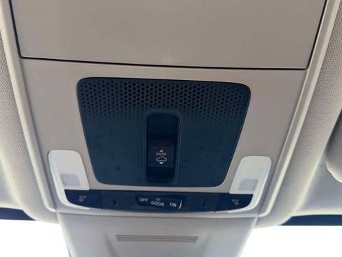 Used 2024 Honda CR-V EX image 31