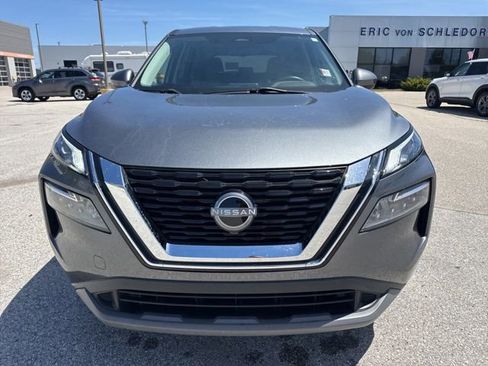Used 2023 Nissan Rogue SV AWD/4WD image 7