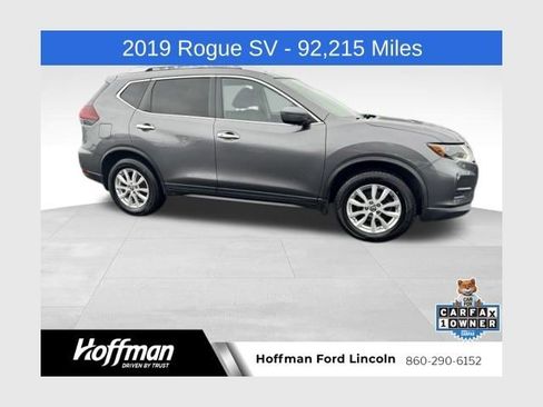 Used 2019 Nissan Rogue SV AWD/4WD image 1