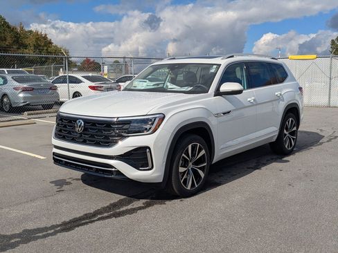 New 2026 Volkswagen Atlas SEL Premium R-Line image 7