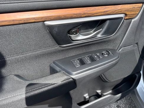 Used 2018 Honda CR-V EX image 14