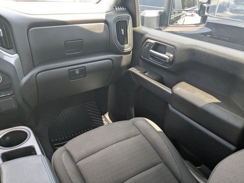 Certified 2025 Chevrolet Silverado 2500 Custom w/ Custom Value Package AWD/4WD image 16