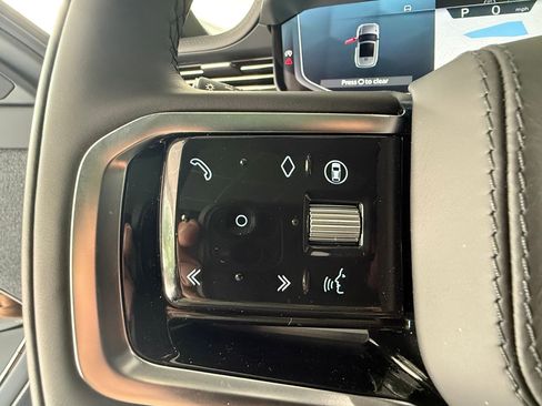 New 2026 Land Rover Range Rover Sport SE AWD/4WD image 18