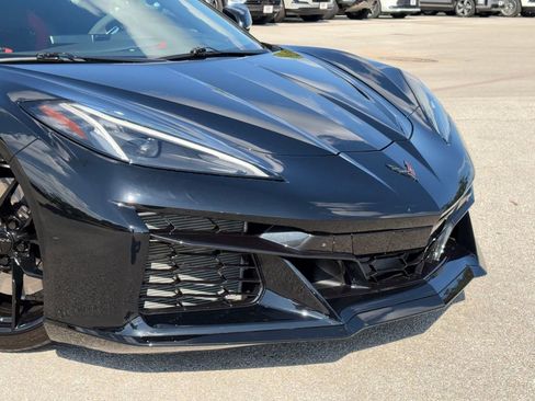 Used 2025 Chevrolet Corvette Z06 w/ Battery Protection Package RWD image 3