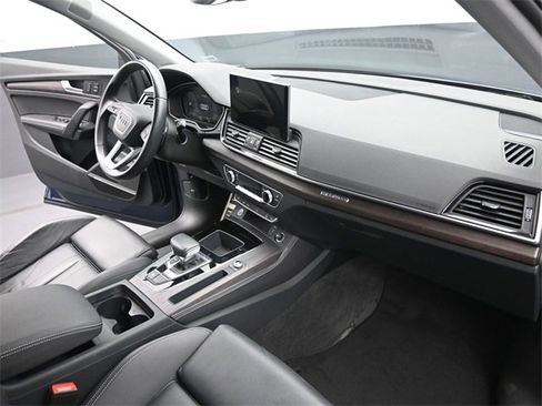 Used 2024 Audi Q5 2.0T Premium Plus image 23