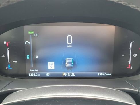 Used 2025 Ford Escape Base image 19