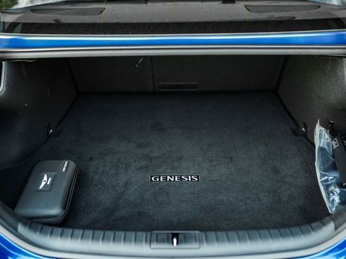 Used 2024 Genesis G70 2.5T w/ Sport Prestige Package image 17