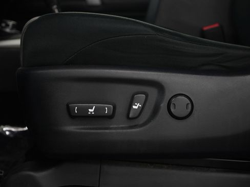 Used 2016 Toyota 4Runner SR5 image 23