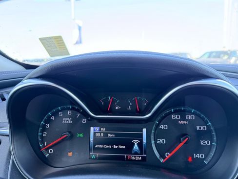 Used 2019 Chevrolet Impala Premier w/ Premier Convenience Package image 14