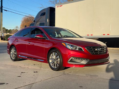 Used 2016 Hyundai Sonata Sport w/ Option Group 1V image 3