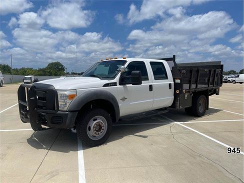 Used 2011 Ford F550 4x4 Crew Cab Super Duty w/ Payload Upgrade Pkg image 1