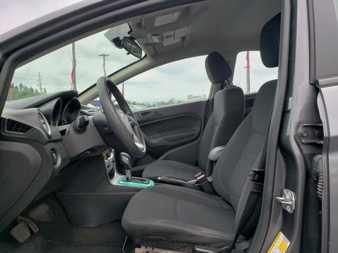 Used 2019 Ford Fiesta SE FWD image 10