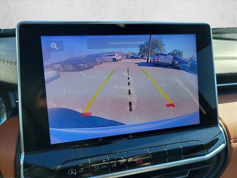 Used 2022 Jeep Compass Limited w/ Sun and Sound Group image 21