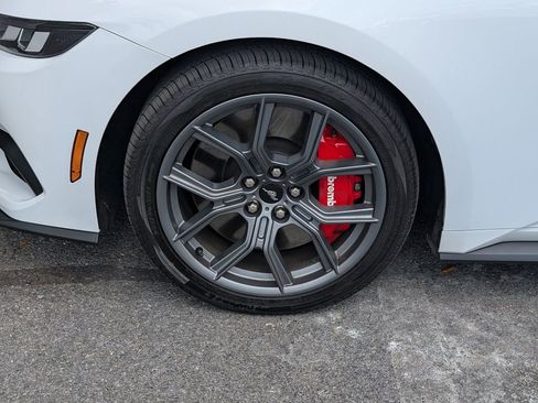Used 2024 Ford Mustang Coupe w/ 2.3L High Performance Package RWD image 11