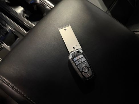 Used 2022 Ford F150 XLT w/ Equipment Group 302A High image 46