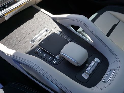 New 2026 Mercedes-Benz GLE 53 AMG 4MATIC Coupe image 39