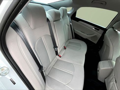 Used 2018 Hyundai Sonata ECO image 17