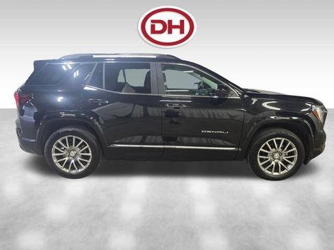 Used 2026 GMC Terrain Denali AWD/4WD image 2