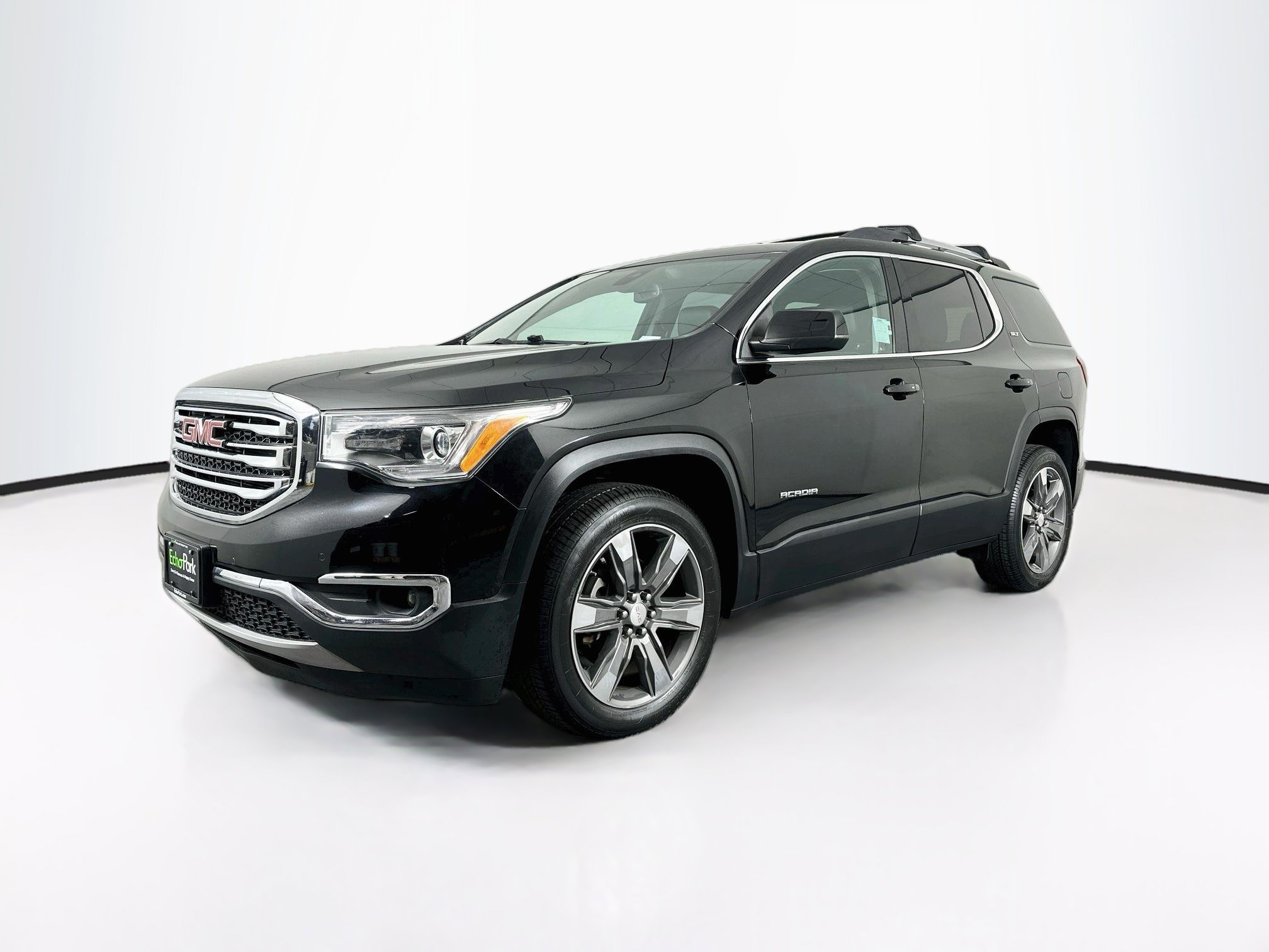 Used 2018 GMC Acadia SLT FWD image 3