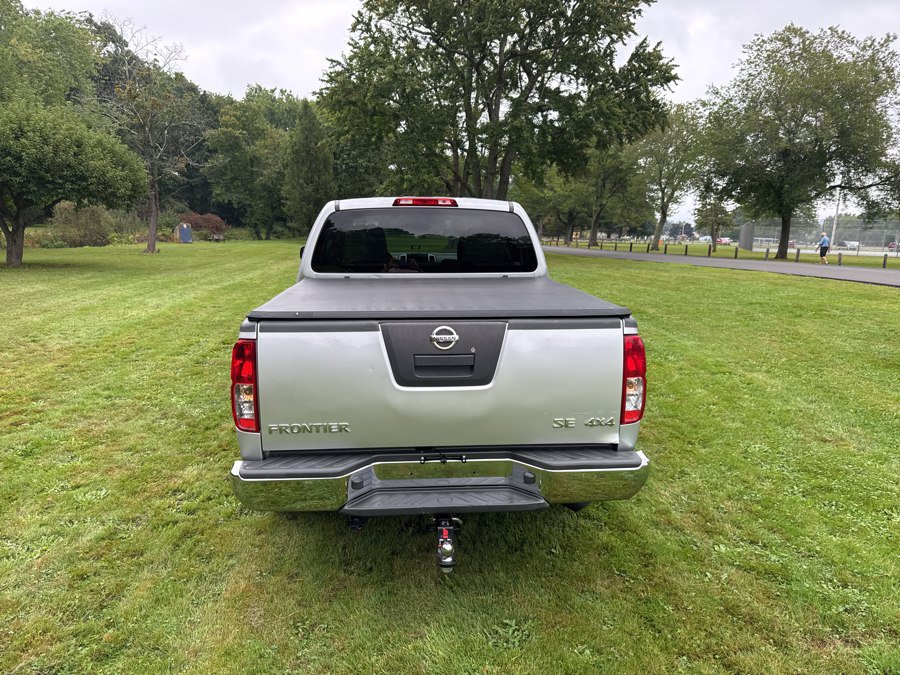 Used 2012 Nissan Frontier SV w/ SV Premium Utility Pkg AWD/4WD image 37