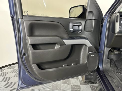 Used 2018 Chevrolet Silverado 1500 LTZ Z71 w/ Centennial Edition image 26