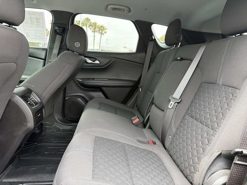 Used 2021 Chevrolet Blazer LT FWD image 17