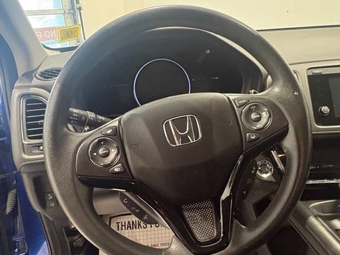 Used 2021 Honda HR-V EX image 18
