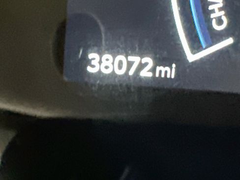 Used 2025 Toyota Camry SE FWD image 19