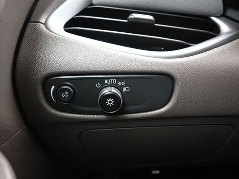 Used 2024 Chevrolet Malibu LT FWD image 24