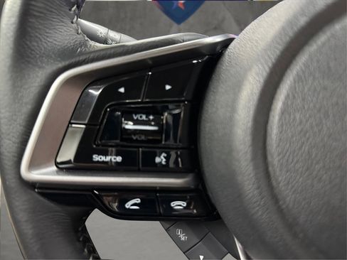 Used 2018 Subaru Outback 2.5i Limited image 27