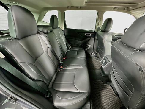 Used 2023 Subaru Forester Touring AWD/4WD image 28