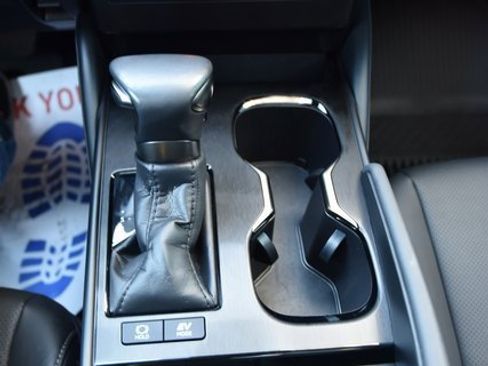 Used 2025 Lexus ES 300h 300h image 16