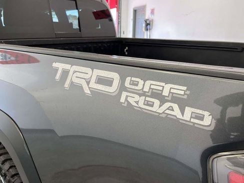 Certified 2021 Toyota Tacoma TRD Off-Road w/ Technology Package image 6