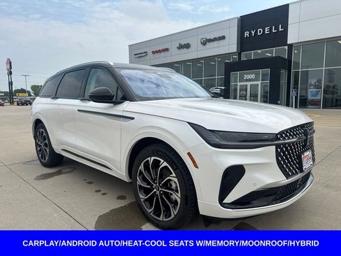 New 2026 Lincoln Nautilus Reserve AWD/4WD image 1