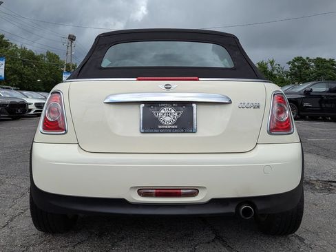Used 2011 MINI Cooper Convertible FWD image 9