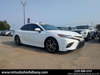 Used 2019 Toyota Camry SE