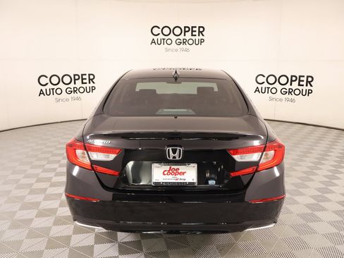 Used 2020 Honda Accord EX image 22