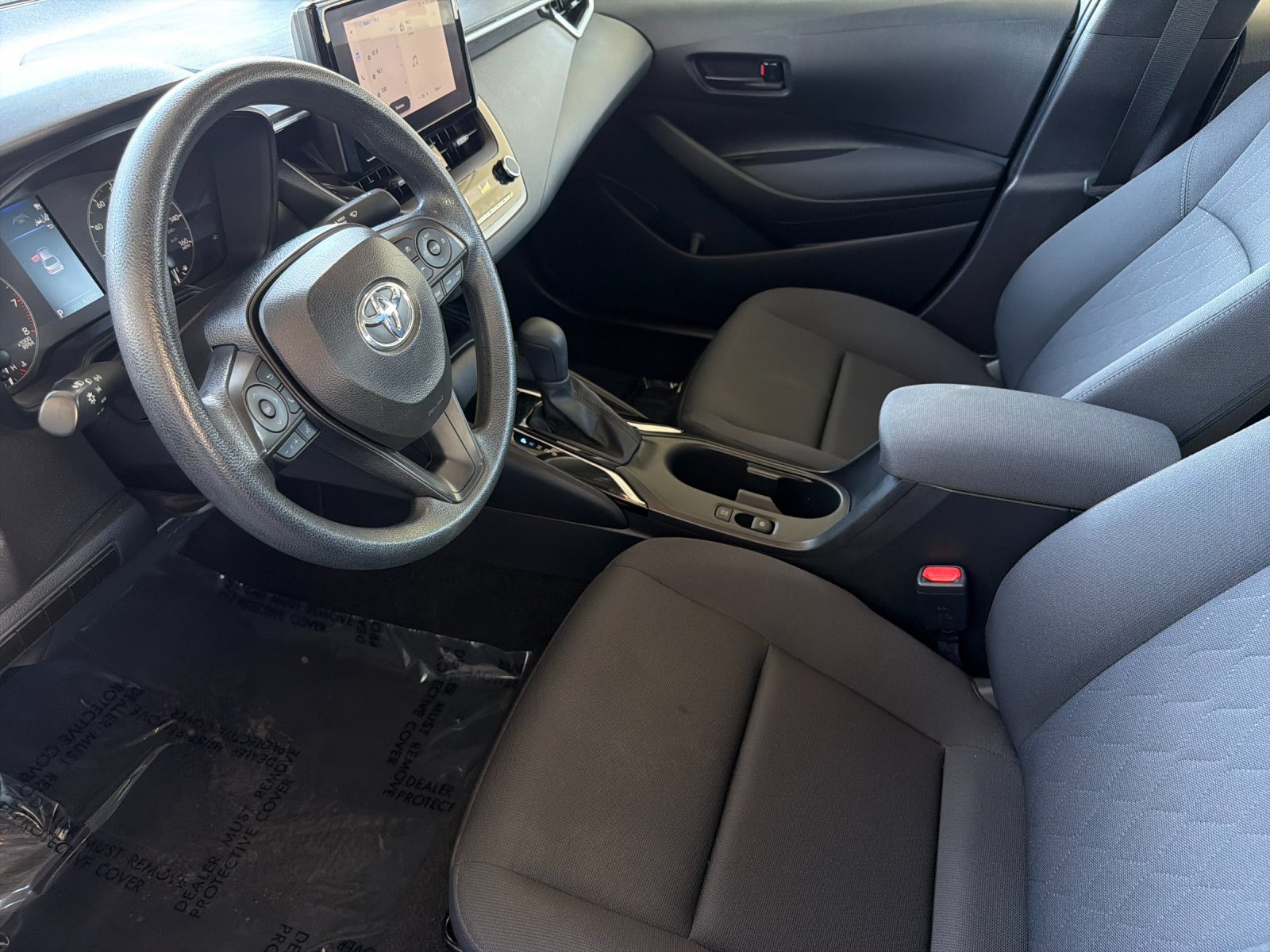 Used 2024 Toyota Corolla LE FWD image 9
