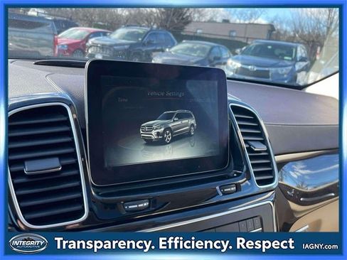 Used 2017 Mercedes-Benz GLS 450 4MATIC image 29