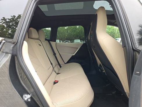 Used 2024 BMW iX xDrive50 w/ Sport Package AWD/4WD image 10